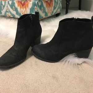 Franco Sarto booties